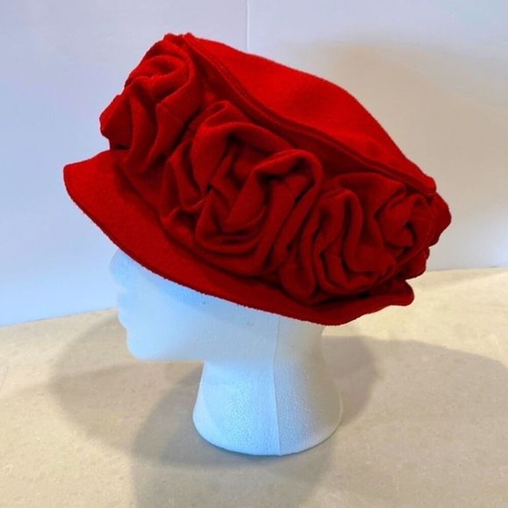 Women's Hat Lisa Ventre Original of Boston. Massachusetts Very own “Mad Hatter”